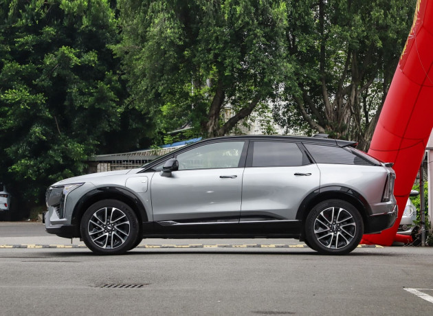 Cadillac Optiq