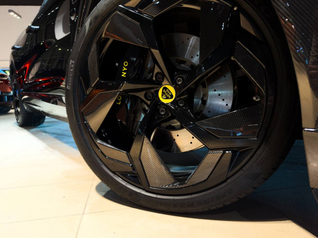 Lotus Eletre 2024