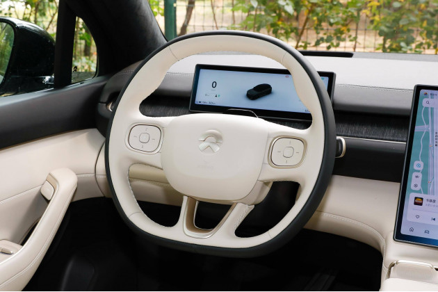 NIO ES6