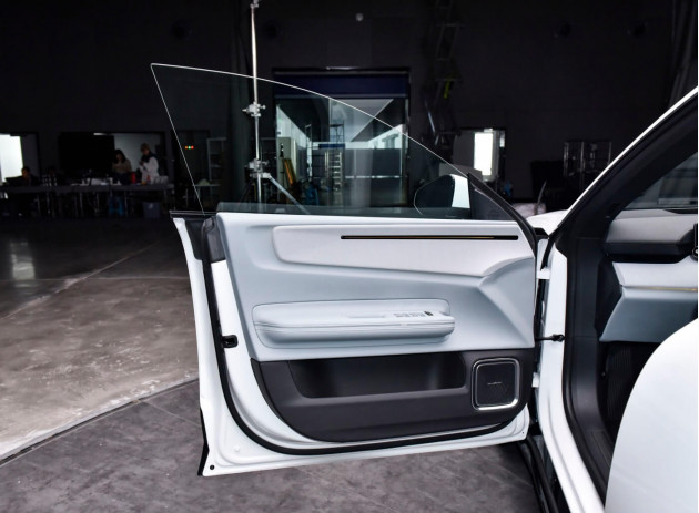 Polestar 4