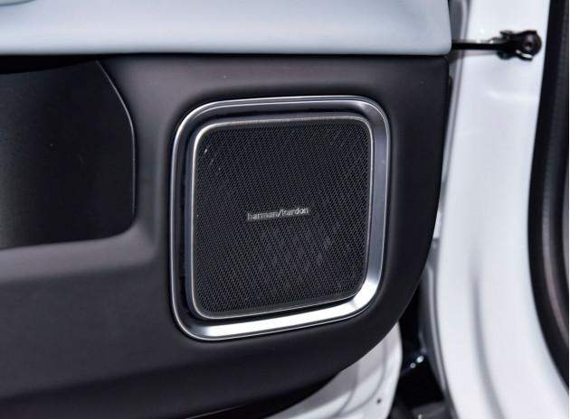 Polestar 4
