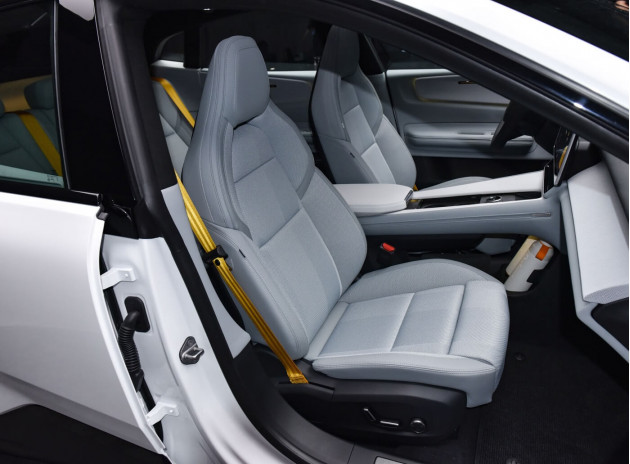 Polestar 4