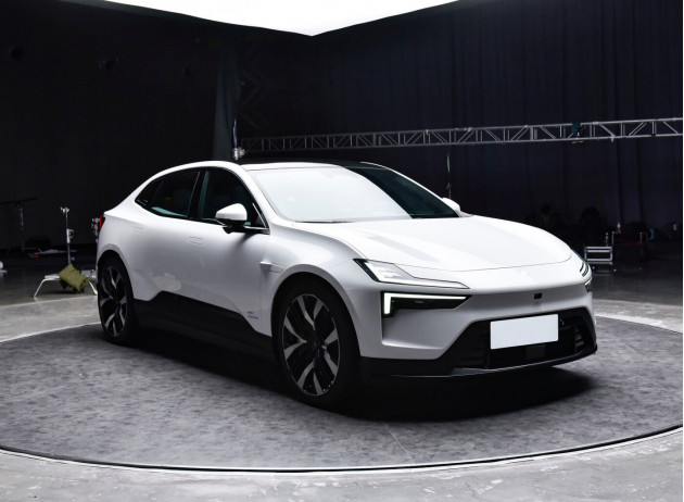Polestar 4