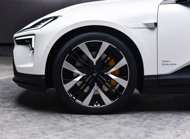 Polestar 4