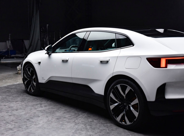 Polestar 4
