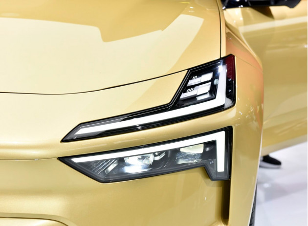Polestar 4