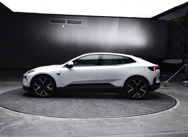 Polestar 4