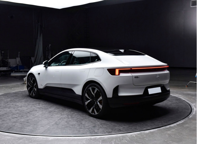 Polestar 4