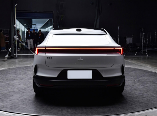 Polestar 4