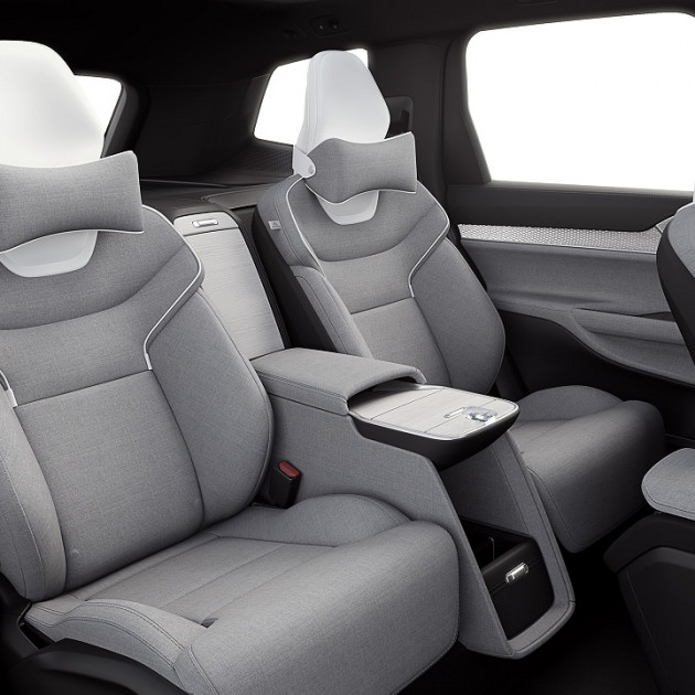 Volvo EX90