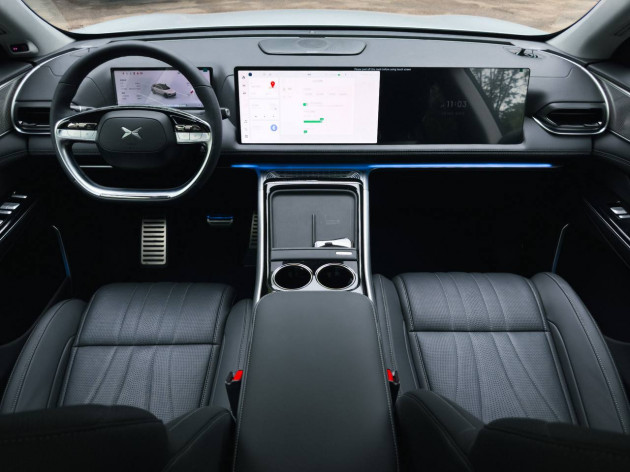 Xpeng G9