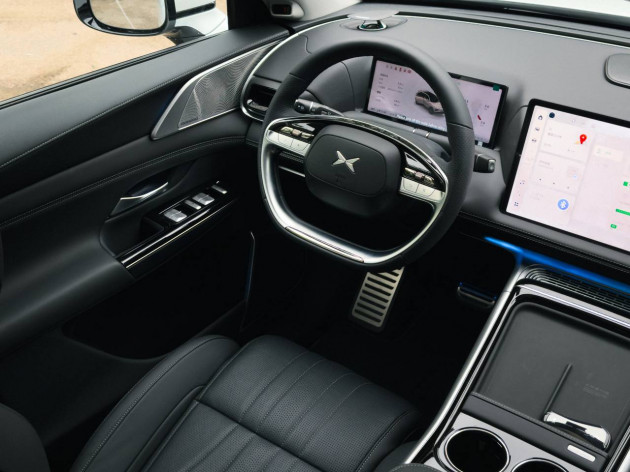 Xpeng G9