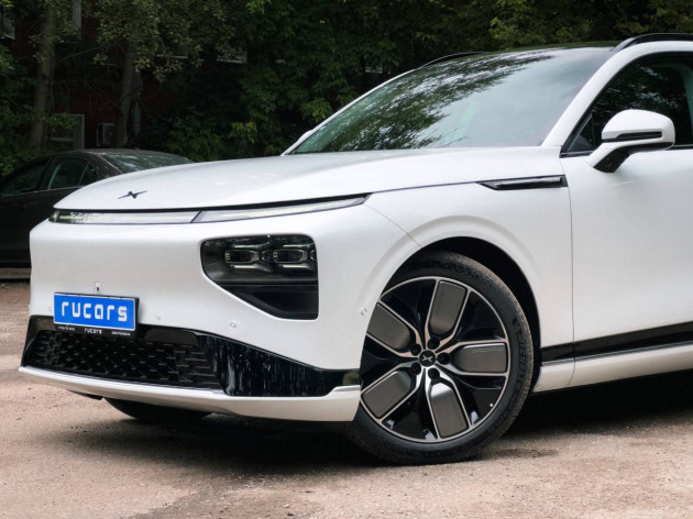 Xpeng G9
