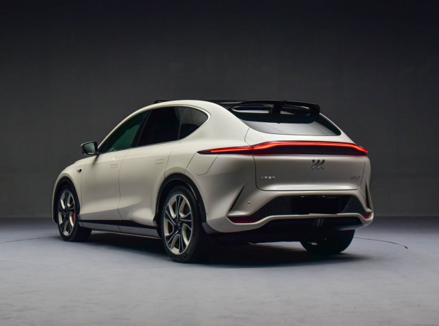 Zhiji LS7